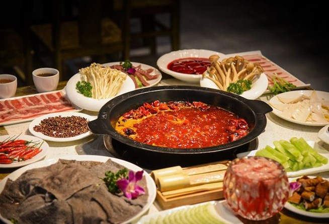 井腦殼市井火鍋