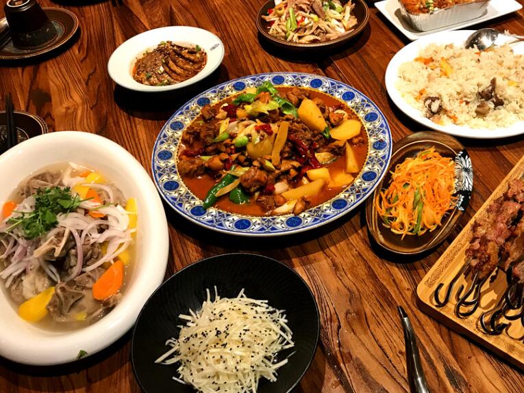 古麗花兒新疆餐廳加盟
