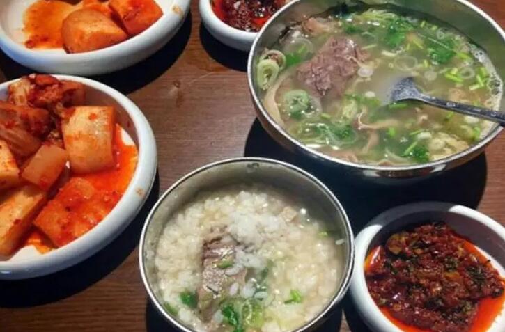 蓮鈺湯飯