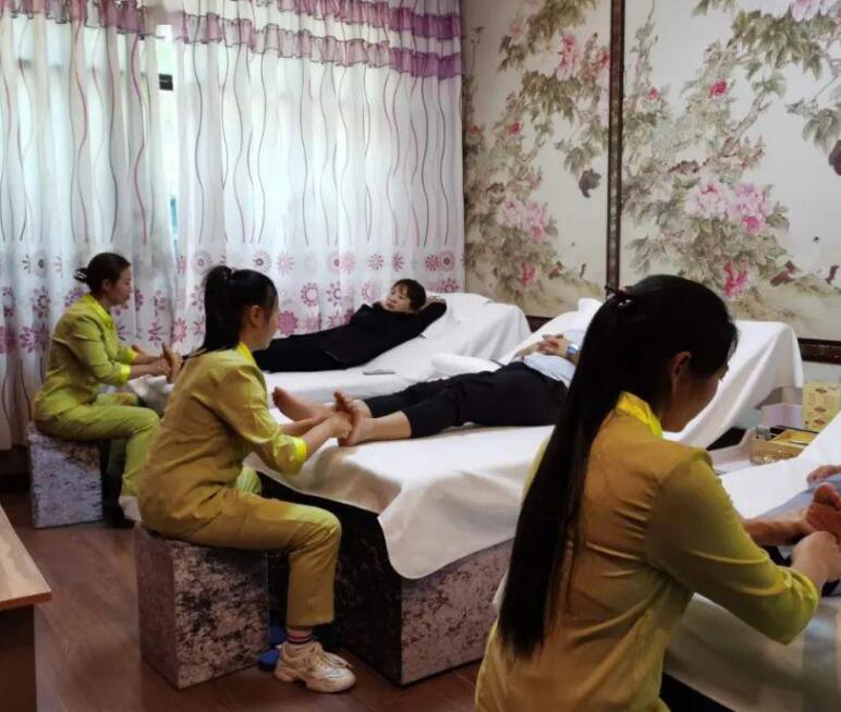 优雅岁月足浴加盟