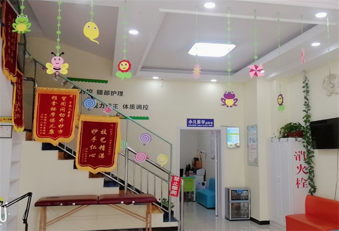 帮棒堂小儿推拿