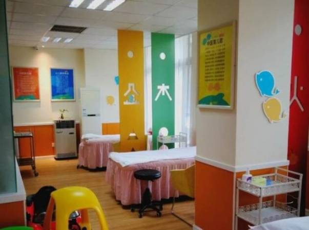 小儿推拿连锁店