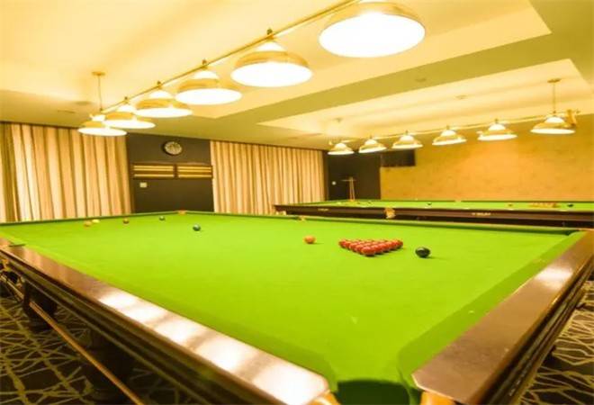 自助台球室