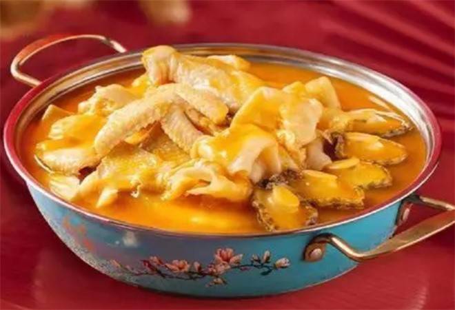 兑火金汤花胶鸡