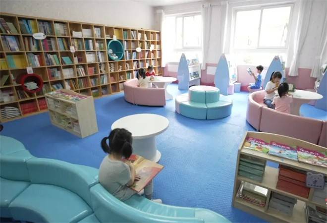 幼儿图书馆