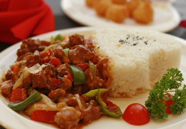 稻花香排骨米饭