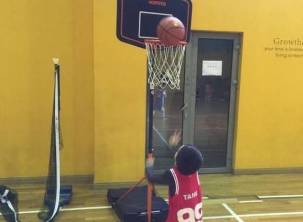 小球星club社区儿童篮球培训