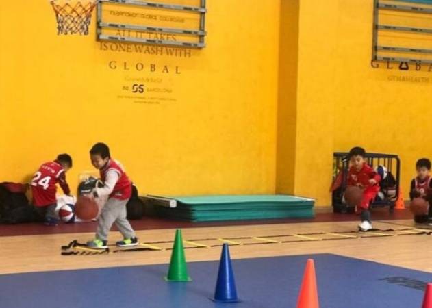 小球星club社区儿童篮球培训