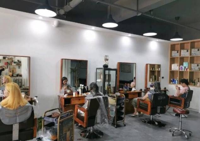 德洛莉丝养发馆