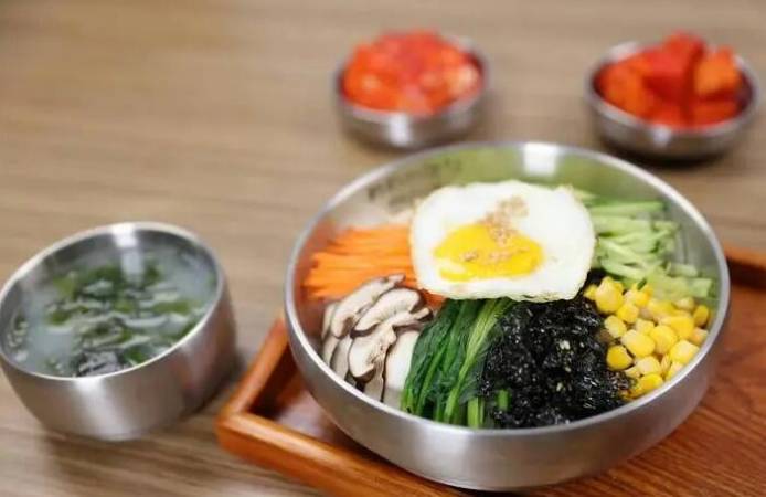 妈妈的汤勺朝鲜拌饭