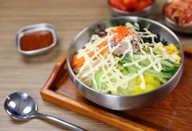 妈妈的汤勺朝鲜拌饭