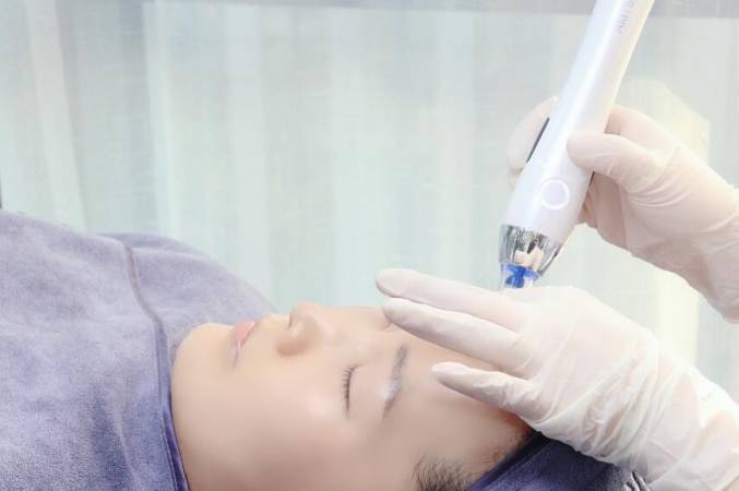 澜思菲娅淡斑祛痘中心