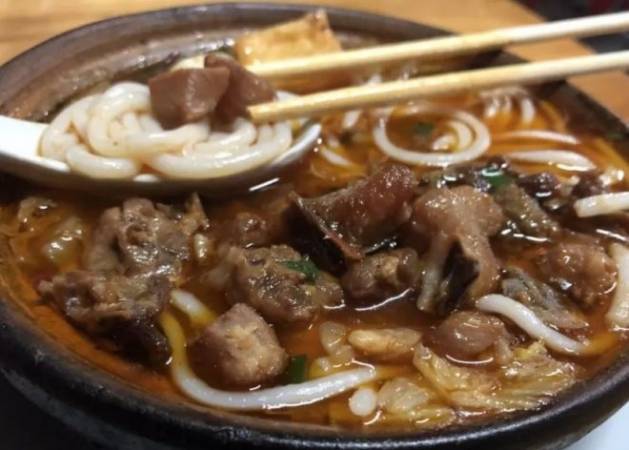 牛杂砂锅粉