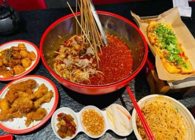 红料理串串有瘾