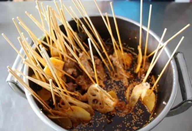 馋小样冷锅串串