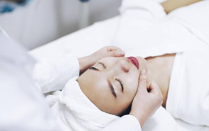 曼容颜袪斑祛痘