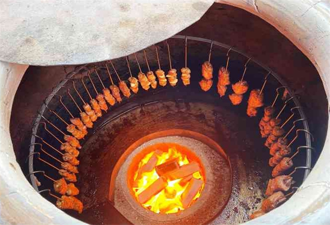 牛汤山大缸烤肉加盟