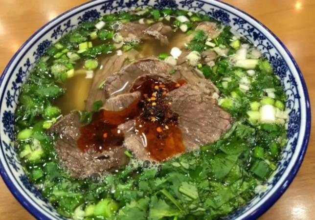 撒八宫青海牛肉面