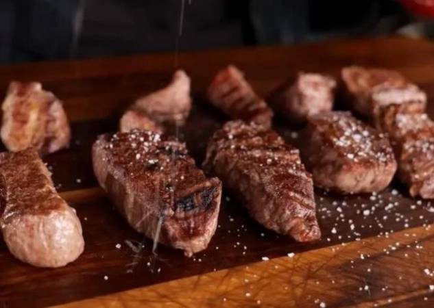 富匠碳烤鲜牛肉