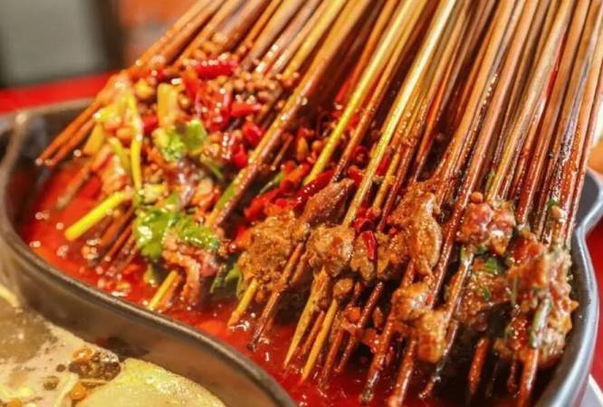 小郡肝火锅串串香