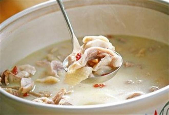 唯汇轩椰子猪肚鸡