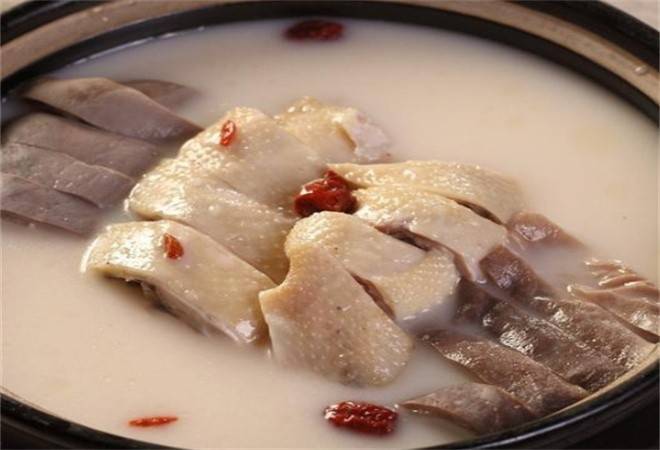 唯汇轩椰子猪肚鸡