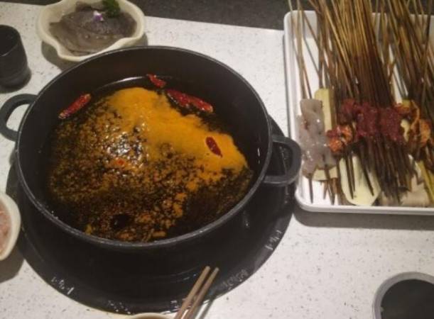 瑞君香巴适串串