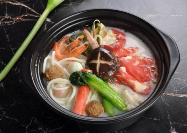 申氏园过桥米线