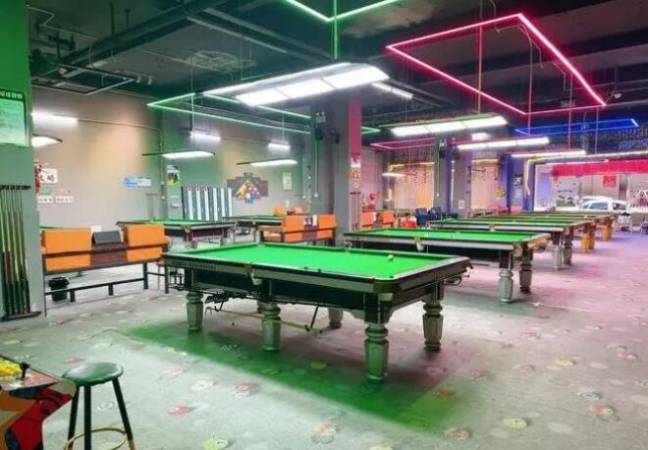 嗨小爱自助台球