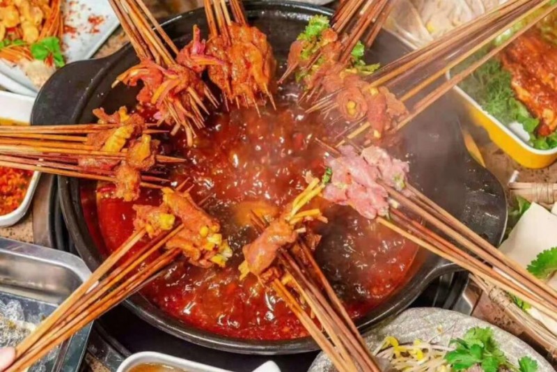 攀成鋼小郡肝串串香加盟