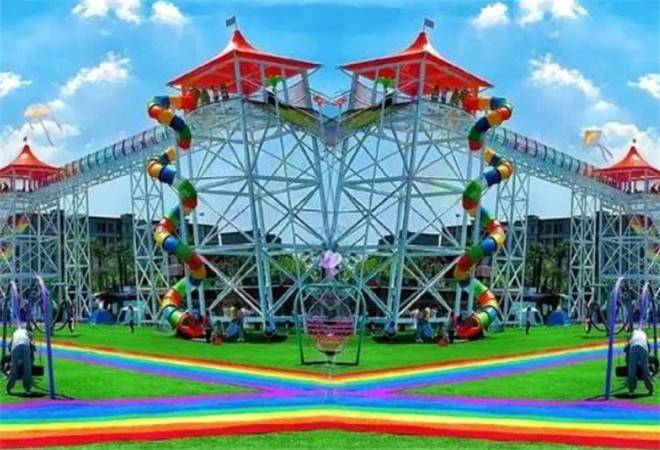 儿童户外游乐场