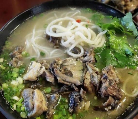 云味坊土鸡米线