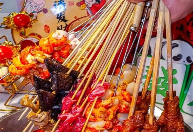 玺發發串串火锅馆