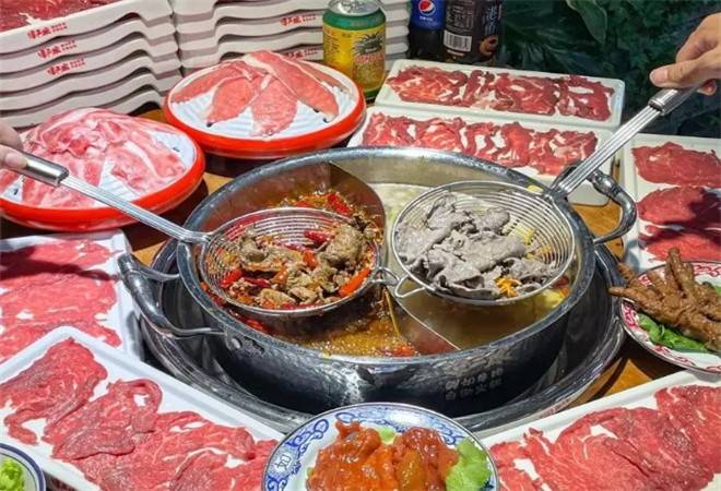 郝阿娘鲜切牛肉自助火锅