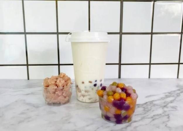 新中式原叶鲜奶茶