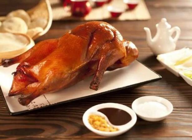 北京特色烤鸭