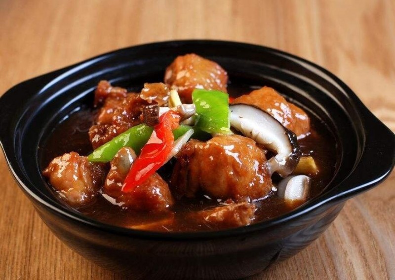 沈大廚黃燜雞米飯加盟