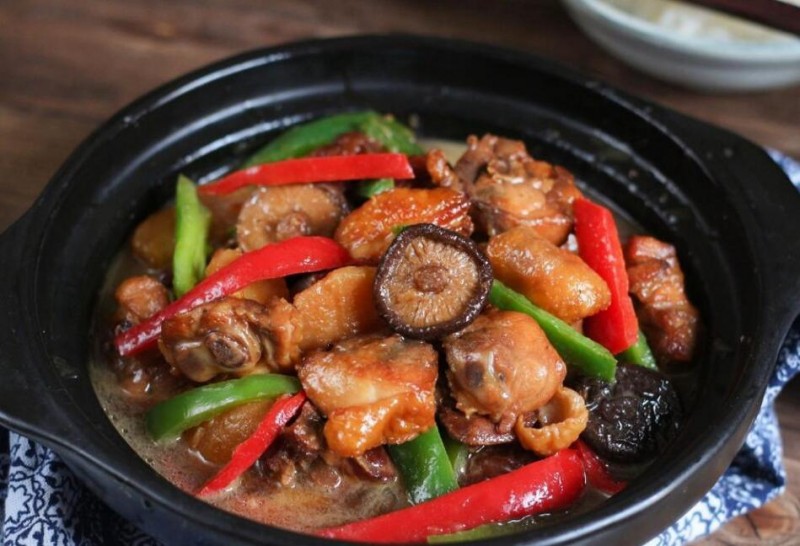 沈大廚黃燜雞米飯加盟