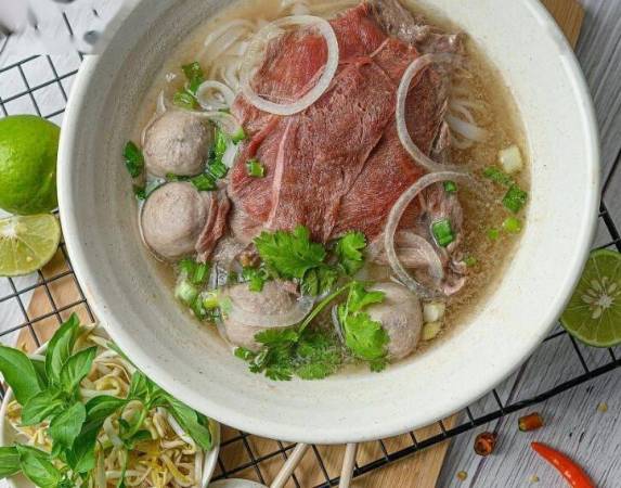 孔雀记忆越南牛肉粉