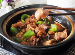 沈大廚黃燜雞米飯