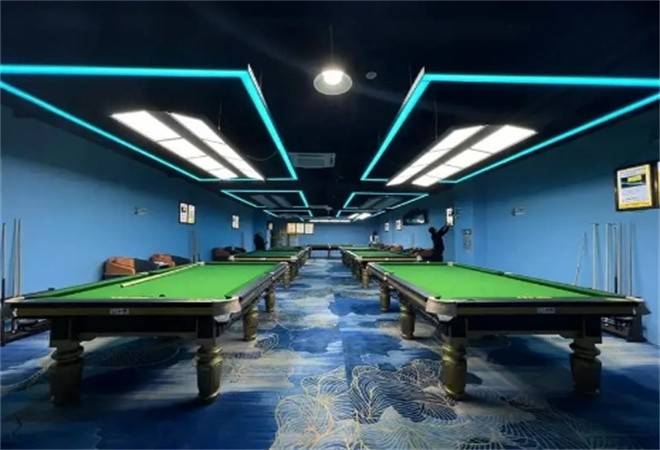 瞬氏24h无人自助台球
