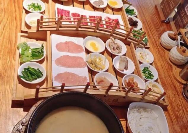 乖尚尚渣渣牛肉米线