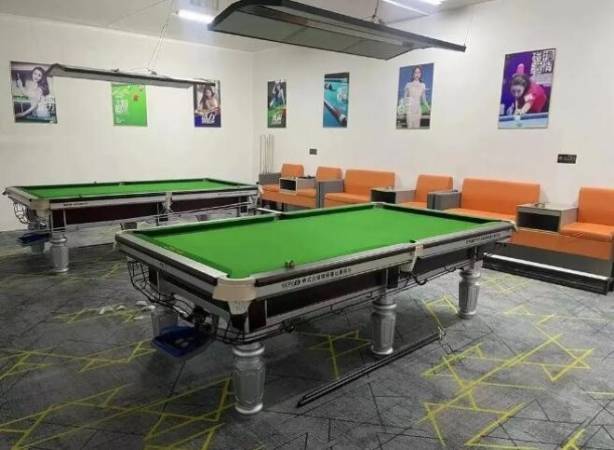 尊爵台球俱乐部