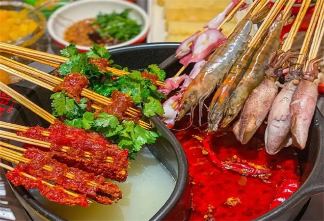 麻辣串串鍋加盟