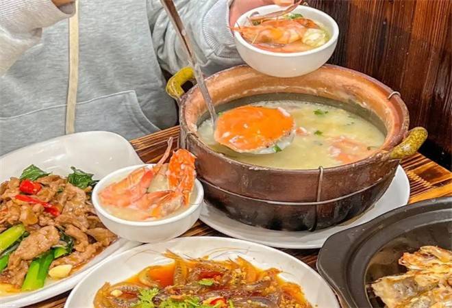 闽粤轩大香港砂锅粥