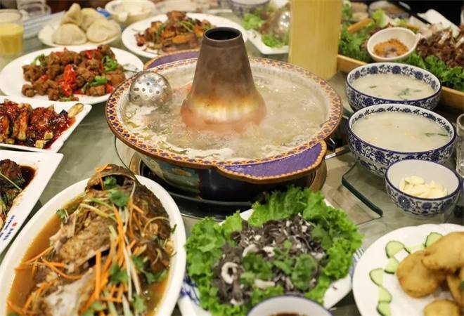 韩记骨头王火锅