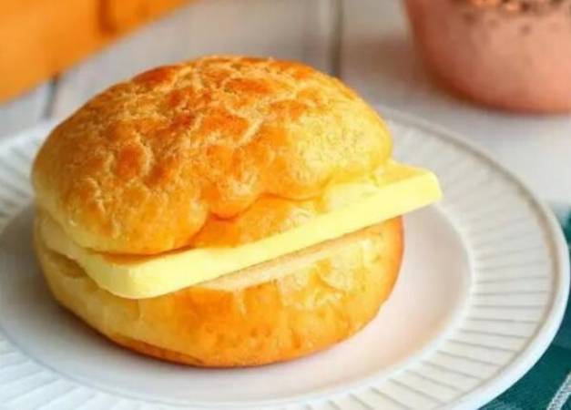 大美眉冰火菠萝包