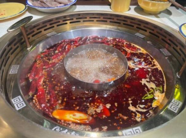 仙座重庆市井火锅