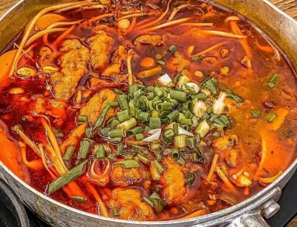 熊姑姑泡椒米线