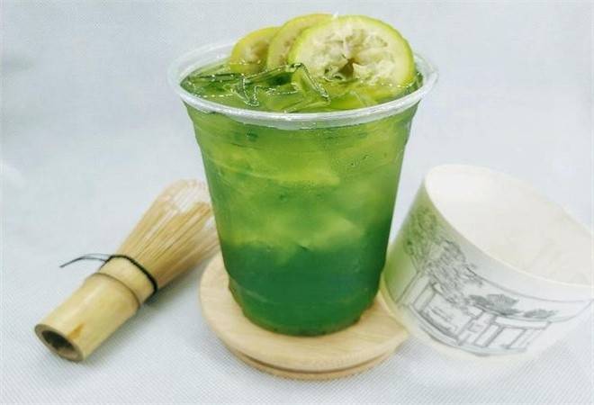 柠小星暴打柠檬茶